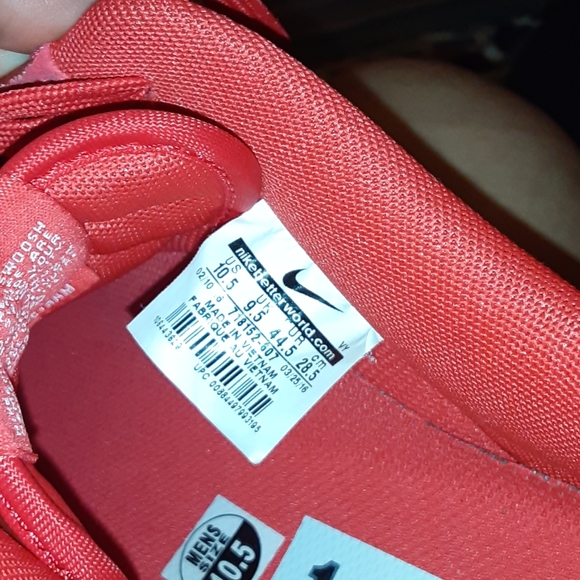 Red mens airforce 1s worn once - Picture 6 of 8